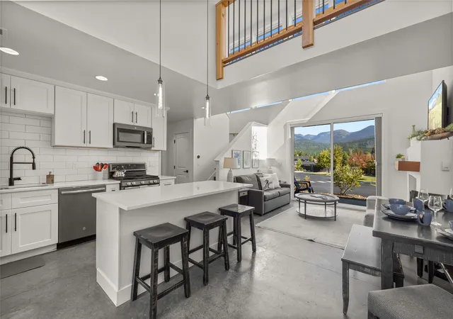 3rd image of 114 Jasper Loop #B3, Whitefish, MT 59937 | MLS# 30056550