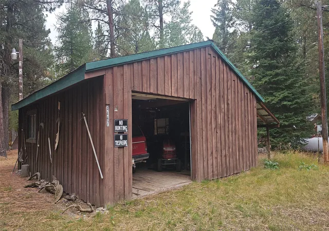 5th image of 4447 Snow Fleury Ln, Lincoln, MT 59639 | MLS# 30057589