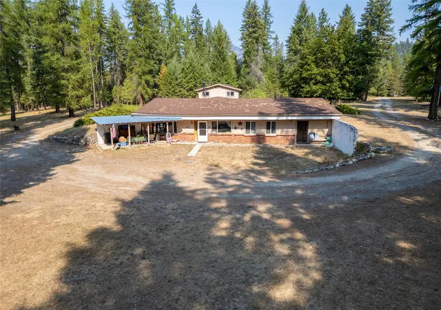 Photo 3 of Single family home for sale at 263 Blubaugh Ln, Troy, MT 59935 | MLS# 30057529 | Listing updated on 2026-09-01