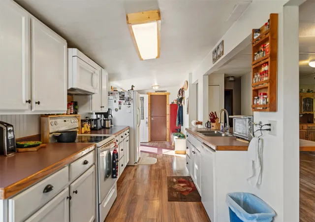 4th image of 1204 Ambrose Creek Rd, Stevensville, MT 59870 | MLS# 30057521