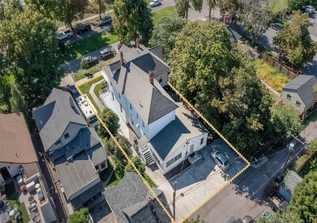Photo 3 of Mansion for sale at 416 E Pine St, Missoula, MT 59802 | MLS# 30057788 | Listing updated on 2026-08-27