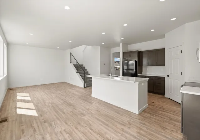 3rd image of 228 Cottage Dr, Kalispell, MT 59901 | MLS# 30058466