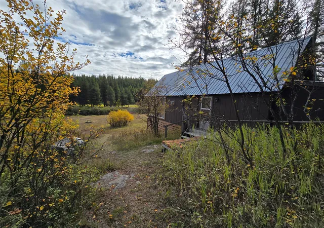 5th image of 338 River View Dr, Troy, MT 59935 | MLS# 30058475