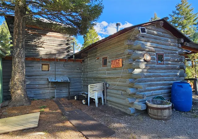 Homes for sale in Helmville, MT | 161 Powder Horn Rd, Helmville, MT 59843 | MLS# 30059732