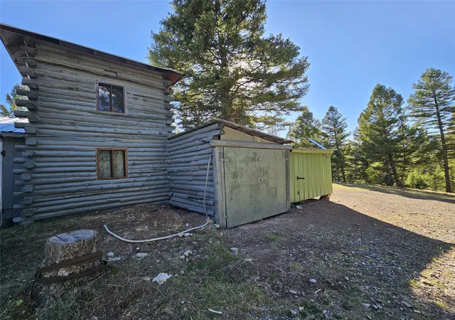 Homes for sale in Helmville, MT | 161 Powder Horn Rd, Helmville, MT 59843 | MLS# 30059732