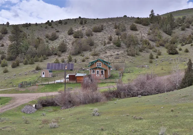 Photo 3 of Single family home for sale at 187 Edwards Gulch Rd, Drummond, MT 59832 | MLS# 30059837 | Listing updated on 2026-08-03