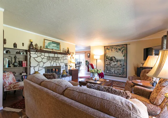 4th image of 379 Fairgrounds Rd, Hamilton, MT 59840 | MLS# 30056496