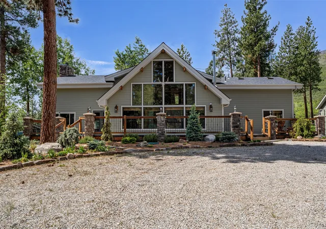 1st image of 895 W Cow Creek Rd, Hamilton, MT 59840 | MLS# 30059986