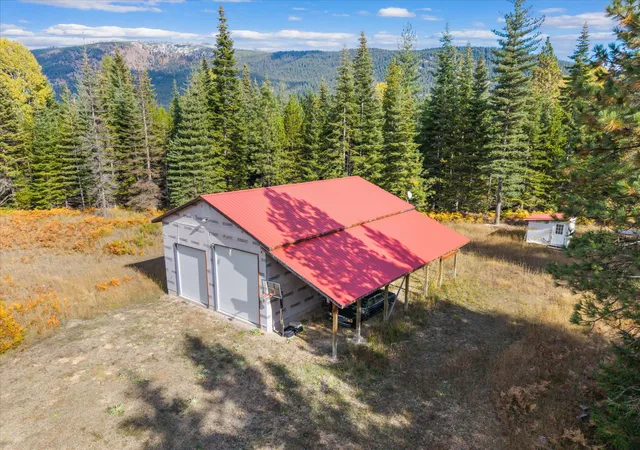 Photo 5 of Single family home for sale at 70 Copper Ridge Rd, Trout Creek, MT 59874 | MLS# 30060088 | Listing updated on 2026-07-23
