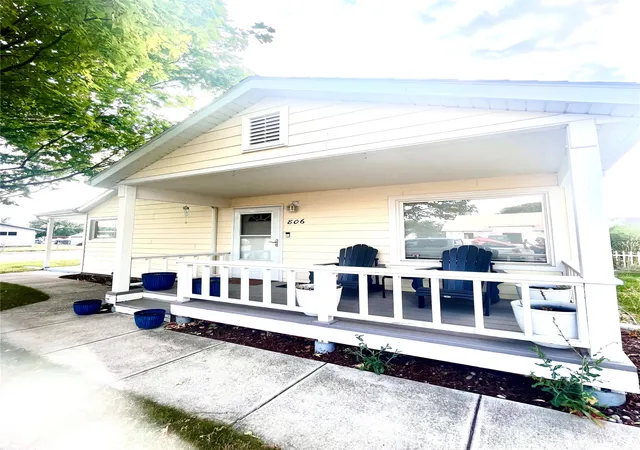 4th image of 806 4Th St W, Polson, MT 59860 | MLS# 30059757