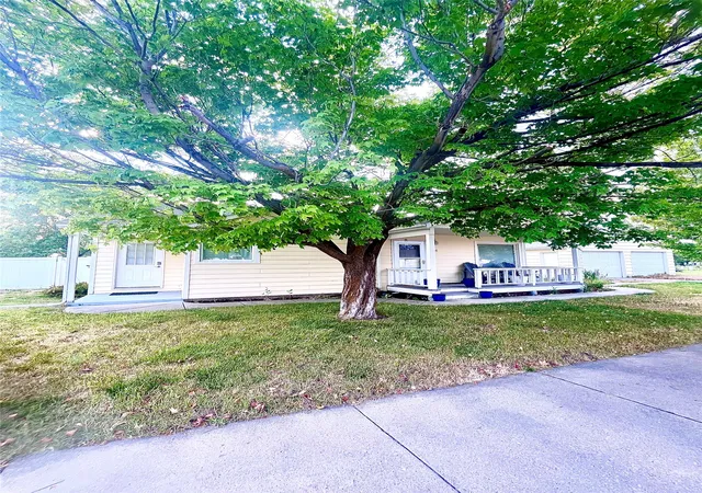 5th image of 806 4Th St W, Polson, MT 59860 | MLS# 30059757