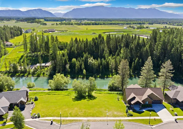 17th image of 713 Clearwater Dr, Whitefish, MT 59937 | MLS# 30060489