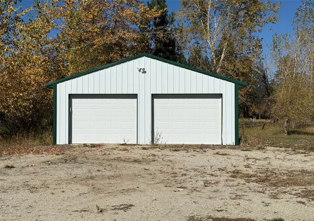 3rd image of 160 Kootenai Creek Rd, Stevensville, MT 59870 | MLS# 30060505