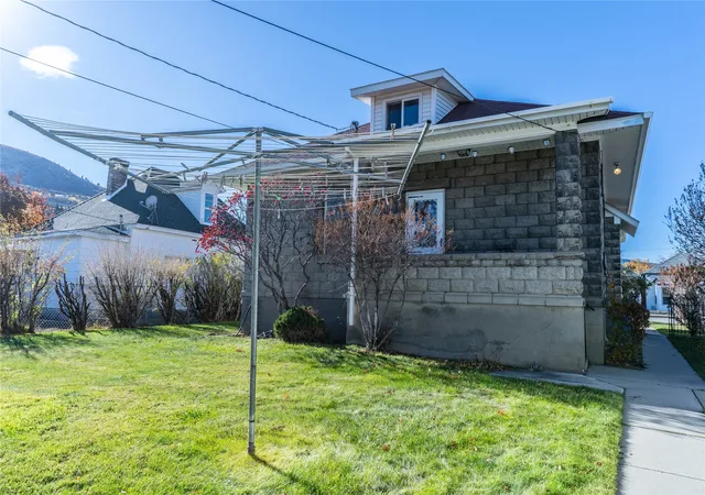 5th image of 411 Pine St, Anaconda, MT 59711 | MLS# 30060581