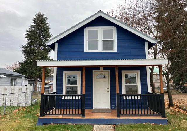 1st image of 613 Montana Ave, Libby, MT 59923 | MLS# 30061088