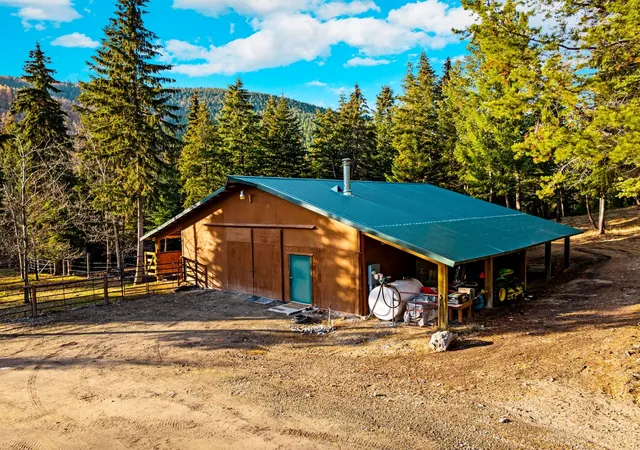 Homes for sale in Kila, MT | 2503 Wild Bill Rd, Kila, MT 59920 | MLS# 30061209