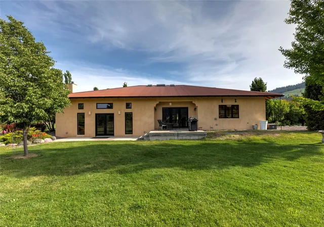 2nd image of 4175 Rattlesnake Dr, Missoula, MT 59802 | MLS# 30061285