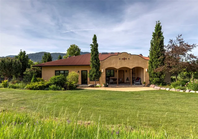 4th image of 4175 Rattlesnake Dr, Missoula, MT 59802 | MLS# 30061285