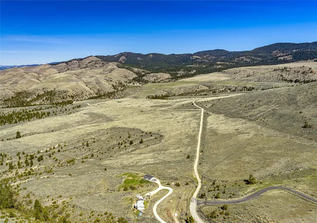 2nd image of Nhn Corvallis Hills Dr, Corvallis, MT 59828 | MLS# 30061389
