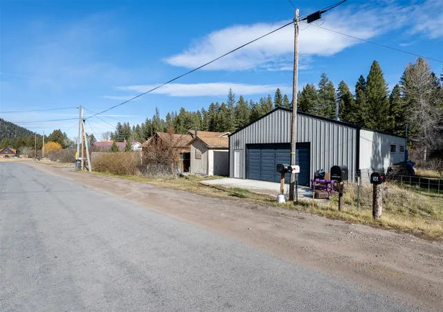 Homes for sale in Philipsburg, MT | 11 Maxville Rd, Philipsburg, MT 59858 | MLS# 30061447