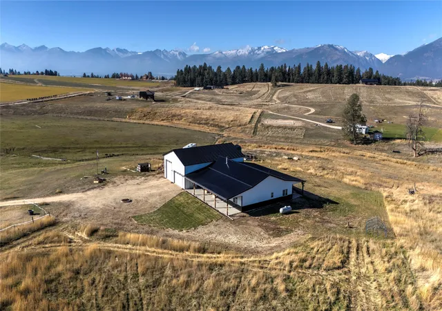 3rd image of 850 Lecoure Ln, Stevensville, MT 59870 | MLS# 30061694