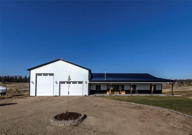 4th image of 850 Lecoure Ln, Stevensville, MT 59870 | MLS# 30061694