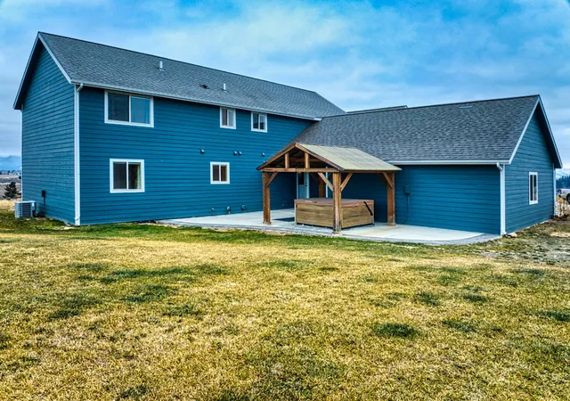 Homes for sale in Stevensville, MT | 951 Summit View Way, Stevensville, MT 59870 | MLS# 30061683
