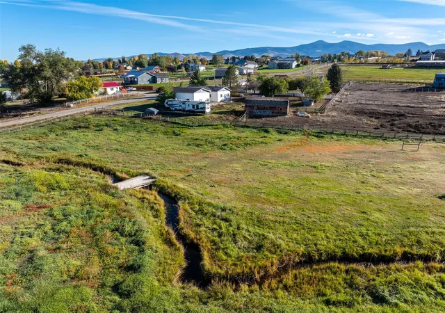 2nd image of 563 Bass Ln, Corvallis, MT 59828 | MLS# 30061811