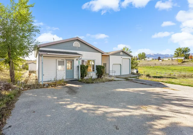 4th image of 563 Bass Ln, Corvallis, MT 59828 | MLS# 30061811