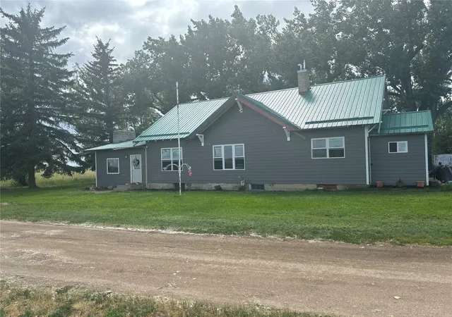 Photo 1 of Single family home for sale at 390 Little Rd, Conrad, MT 59425 | MLS# 30061831 | Listing updated on 2026-10-05