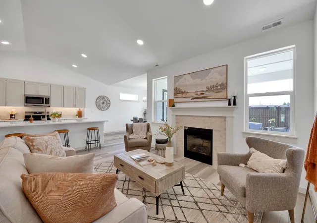 3rd image of 8814 Los Alamitos Ln, Missoula, MT 59808 | MLS# 30061843