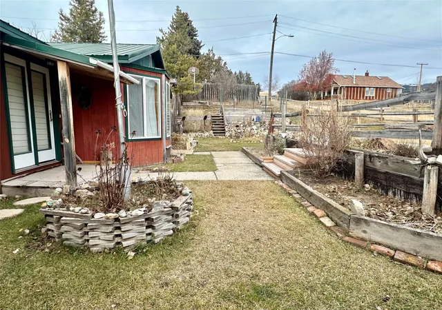 Homes for sale in Philipsburg, MT | 119 N Holland St, Philipsburg, MT 59858 | MLS# 30061565