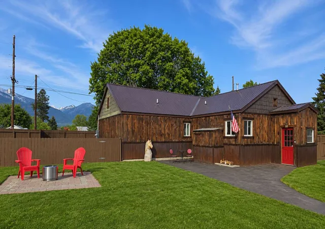 3rd image of 134 Daly Ave, Hamilton, MT 59840 | MLS# 30061973