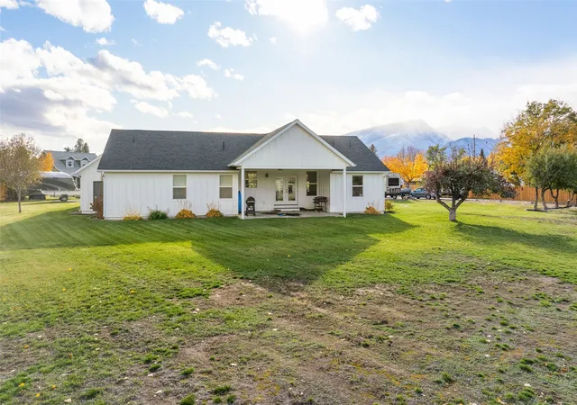 3rd image of 324 Doran Ln, Hamilton, MT 59840 | MLS# 30062058