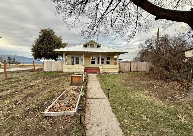 Homes for sale in Plains, MT | 303 Rittenour St, Plains, MT 59859 | MLS# 30062091