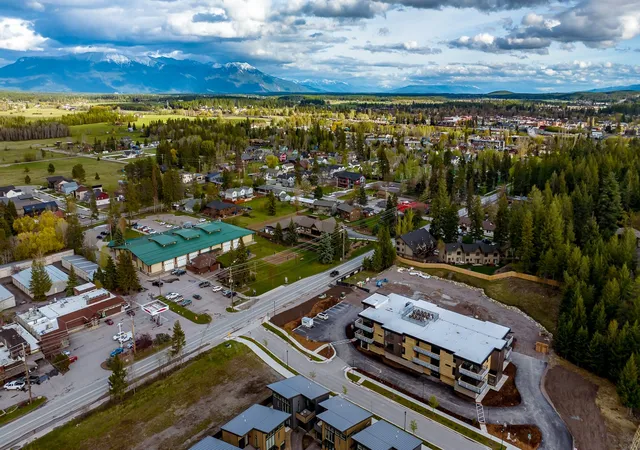 24th image of 86 Serpentine Cir #102, Whitefish, MT 59937 | MLS# 30061848