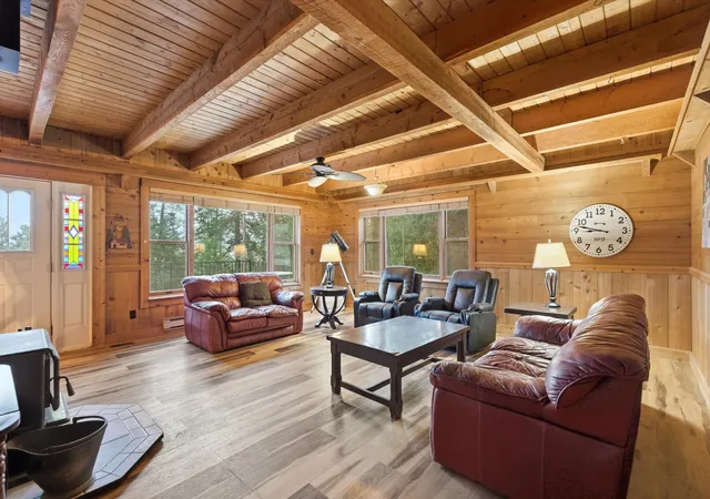 2nd image of 532 Grayling Rd, Lakeside, MT 59922 | MLS# 30062286