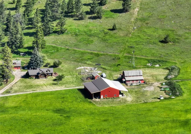 Photo 3 of Single family home for sale at 1675 Haywire Gulch, Kalispell, MT 59901 | MLS# 30062282 | Listing updated on 2026-07-16