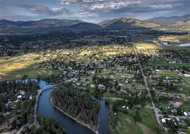 Homes for sale in Missoula, MT | 2201 Rafferty Ln, Missoula, MT 59804 | MLS# 30063364