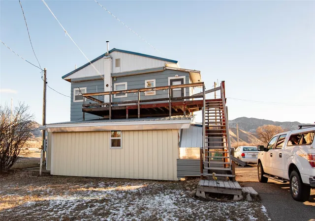Photo 4 of House for sale at 54 State Hwy 359, Cardwell, MT 59721 | MLS# 30062284 | Listing updated on 2026-07-21