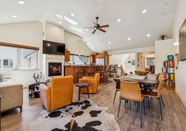 4th image of 1038 Mountain Park Dr #B, Whitefish, MT 59937 | MLS# 30063442