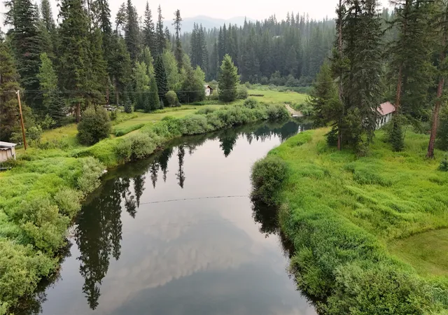 3rd image of 326 River View Dr, Troy, MT 59935 | MLS# 30063686