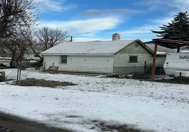 2nd image of 203 E 2nd St, Libby, MT 59923 | MLS# 30063696