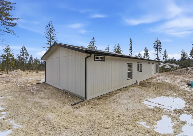 Homes for sale in Eureka, MT | 401 Osprey Loop, Eureka, MT 59917 | MLS# 30063855