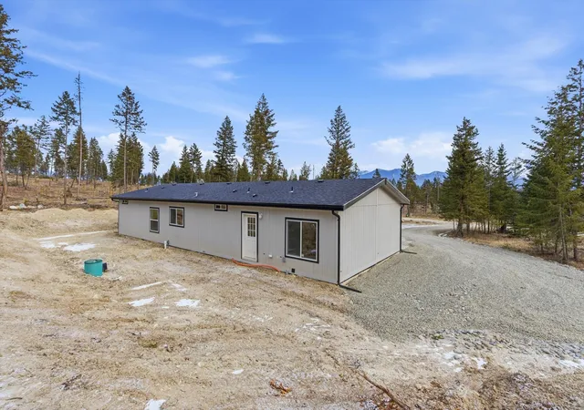 Homes for sale in Eureka, MT | 401 Osprey Loop, Eureka, MT 59917 | MLS# 30063855