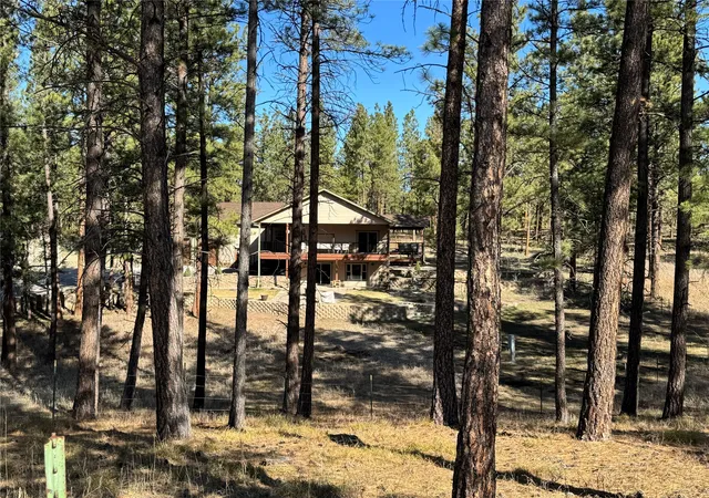 Photo 2 of Single family home for sale at 1034 Sandy Hl Dr, Bonner, MT 59823 | MLS# 30063942 | Listing updated on 2026-07-01