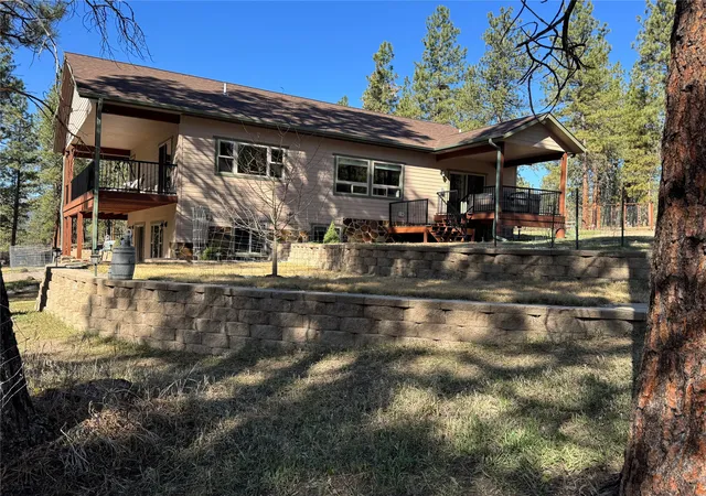 Photo 3 of Single family home for sale at 1034 Sandy Hl Dr, Bonner, MT 59823 | MLS# 30063942 | Listing updated on 2026-07-01