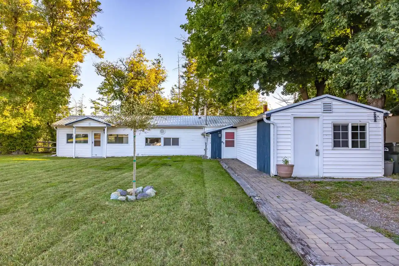 Single family home for sale at 1519 Woodland Ave, Kalispell, MT 59901 | MLS# 30064171