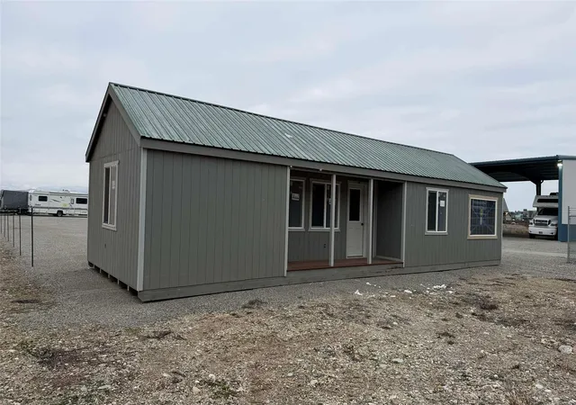 Homes for sale in Eureka, MT | 110 Independence Way, Eureka, MT 59917 | MLS# 30064309