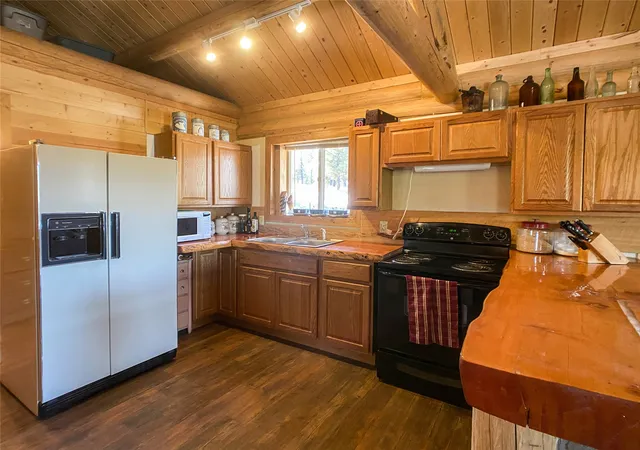 Photo 4 of Single family home for sale at 398 Reimel Loop, Sula, MT 59871 | MLS# 30064494 | Listing updated on 2026-07-01
